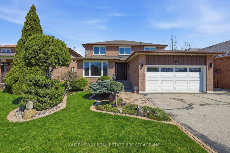 223 River Oaks Blvd W, Oakville, L6H 3V2 | Image 2