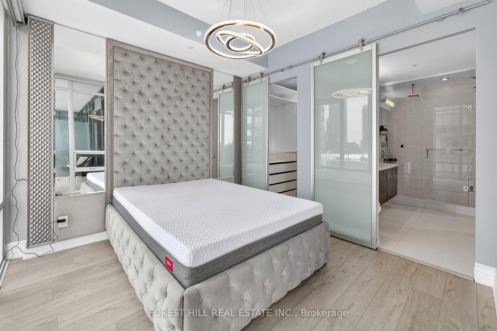 88 Park Lawn Road, Unit 509 - Photo 11