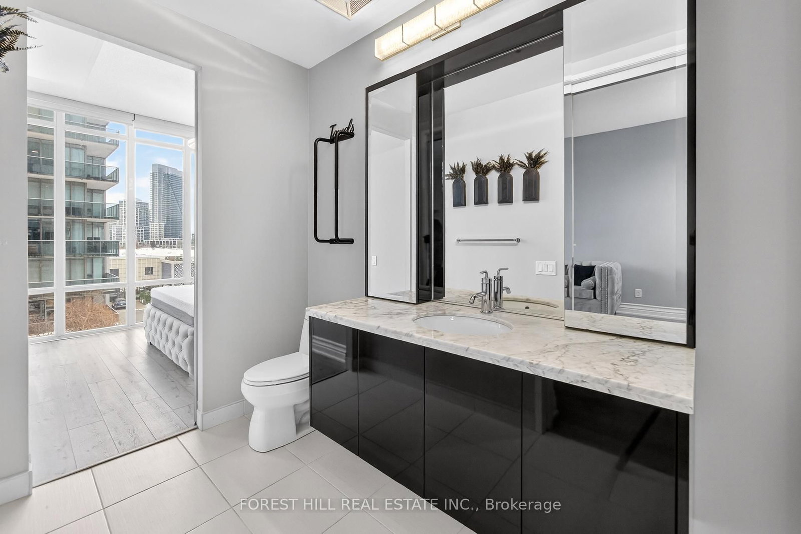 88 Park Lawn Road, Unit 509 - Photo 14