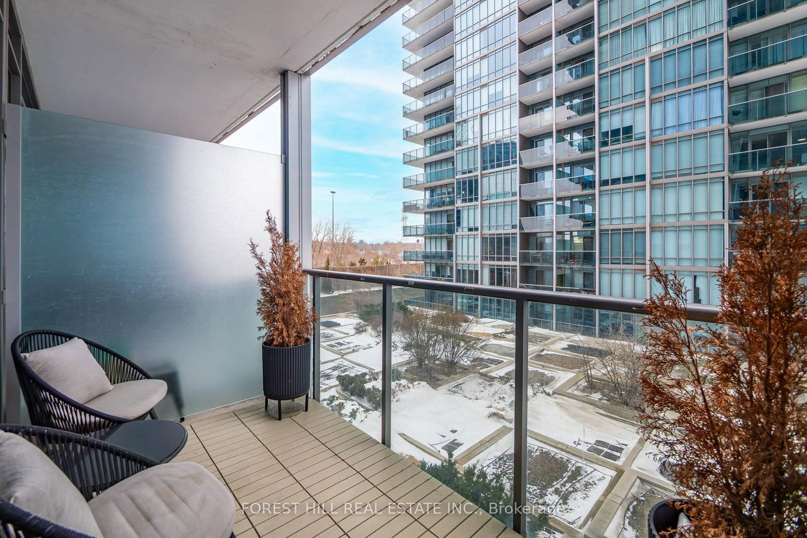 88 Park Lawn Road, Unit 509 - Photo 16