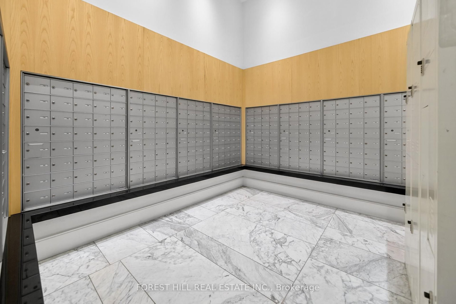 88 Park Lawn Road, Unit 509 - Photo 22