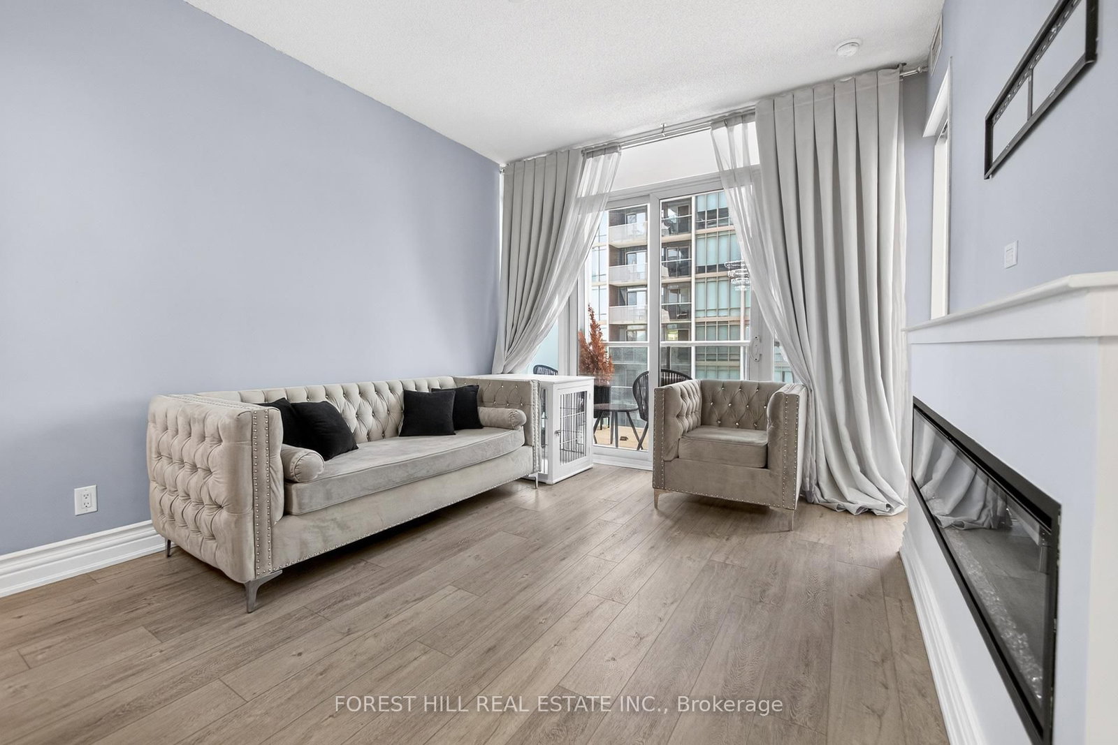 88 Park Lawn Road, Unit 509 - Photo 8