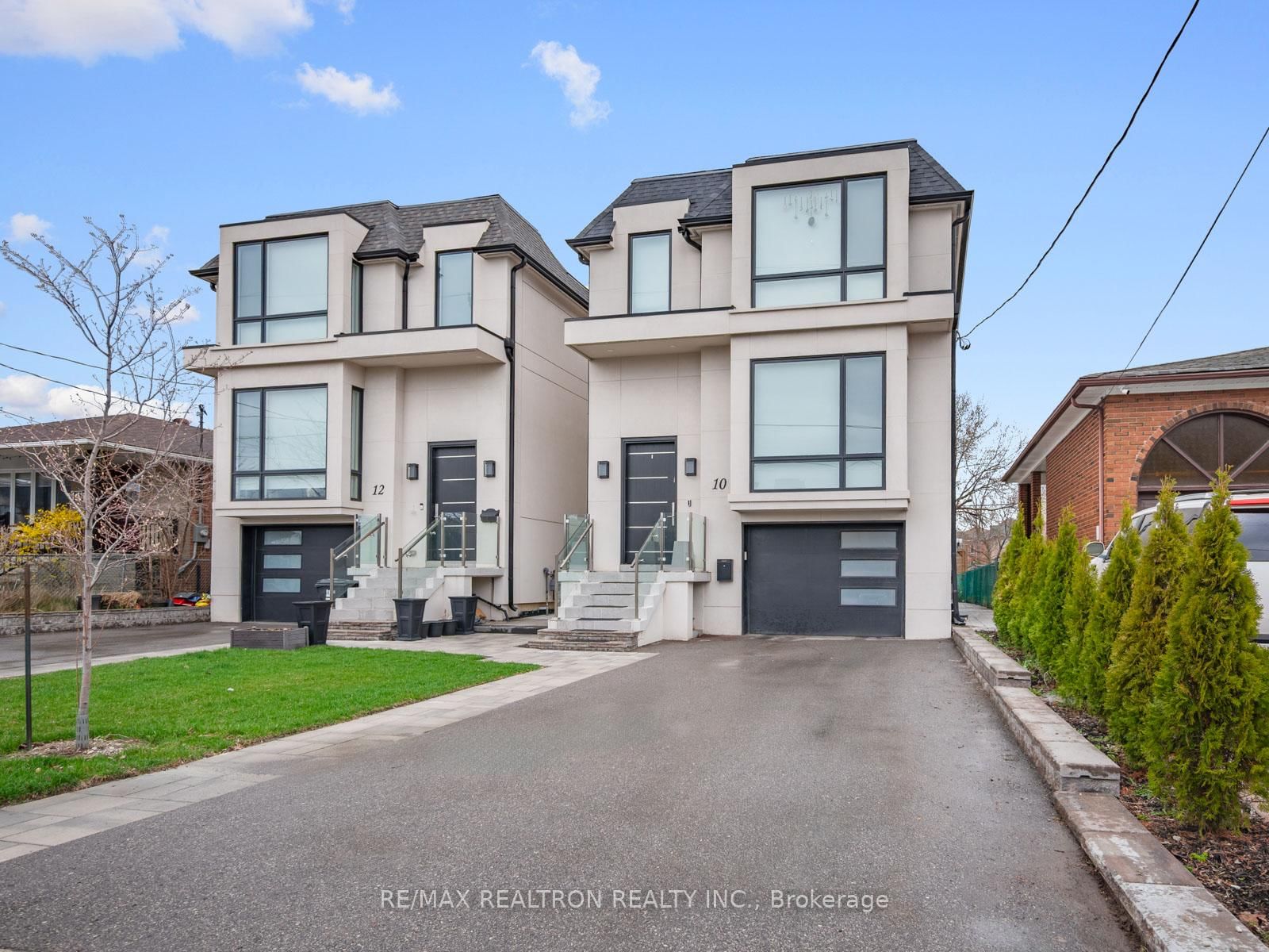 10 Katherine Road, Unit Lower