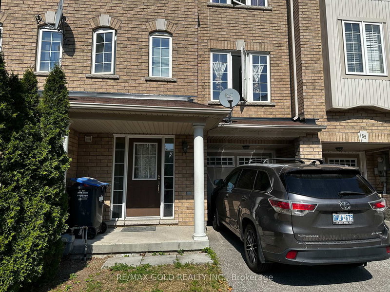 50 Arizona Dr, Brampton, L6Y 0R6 | Image 2