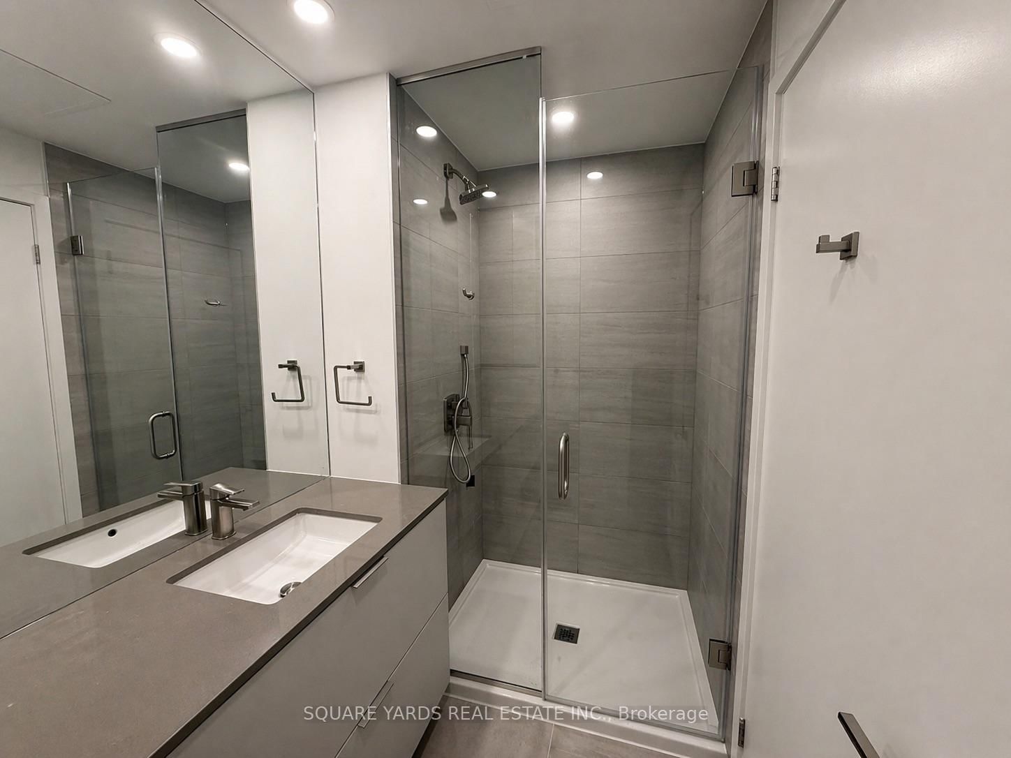 1 Fairview Road E, Unit 2408 - Photo 8