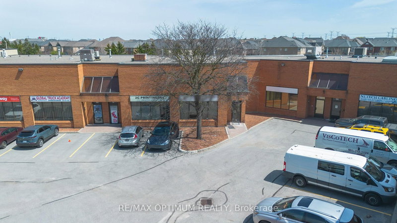 16 - 3 Brewster Rd, Brampton, L6T 5G9 | Image 3