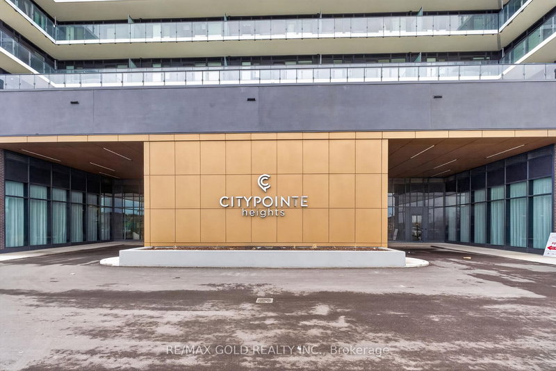 1402 - 15 Skyridge Dr, Brampton, L6P 4S3 | Image 3