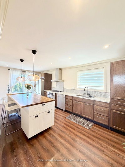 2263 Harcourt Crescent • Mississauga, ON photo 9