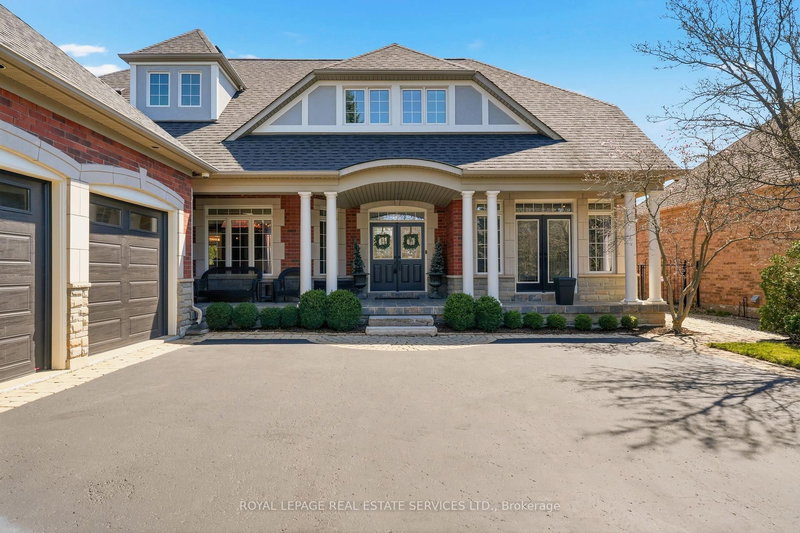 35 Links Lane, Brampton, L6Y 5H2 | Image 3