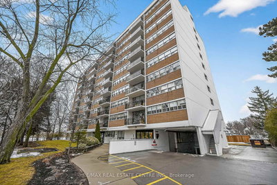 702 - 212 Kerr St | Oakville | Image