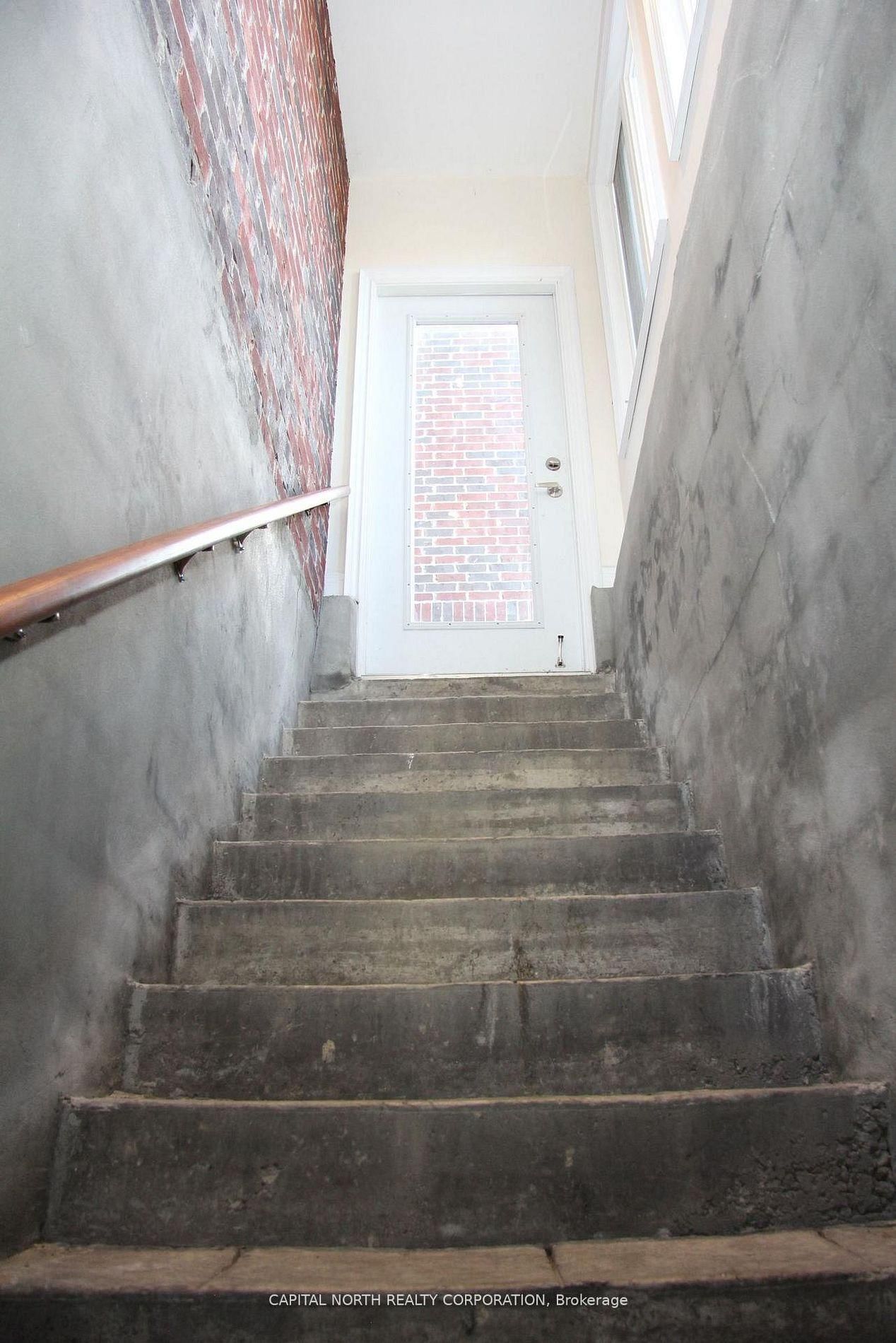 7 Compton Crescent, Unit BSMT - Photo 22