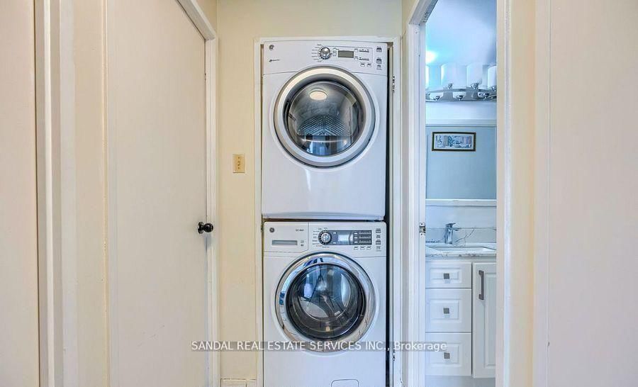 8 Lisa Street, Unit 1102 - Photo 12