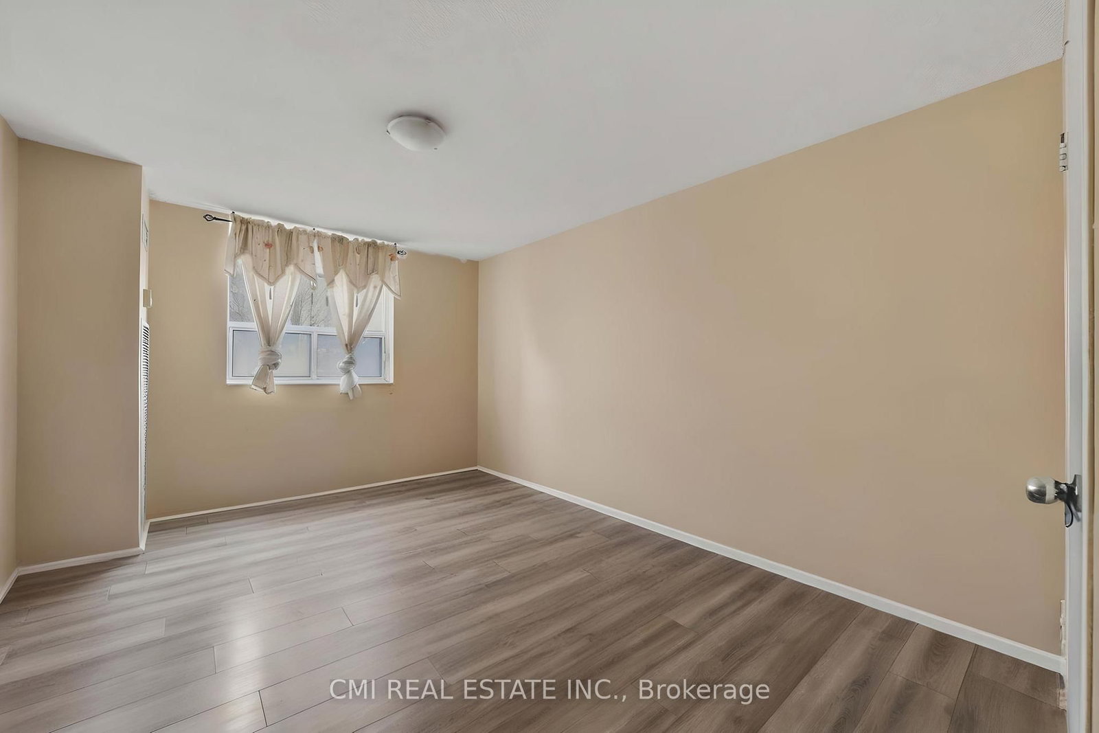 3 Lisa Street, Unit 308 - Photo 20