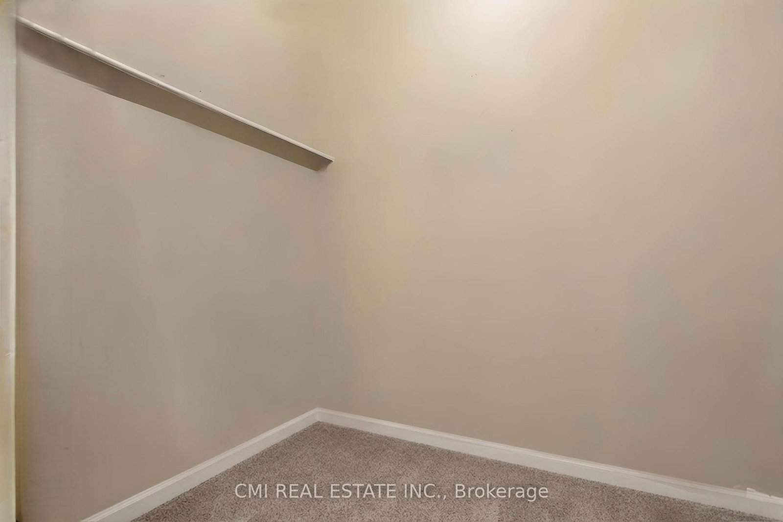 3 Lisa Street, Unit 308 - Photo 28