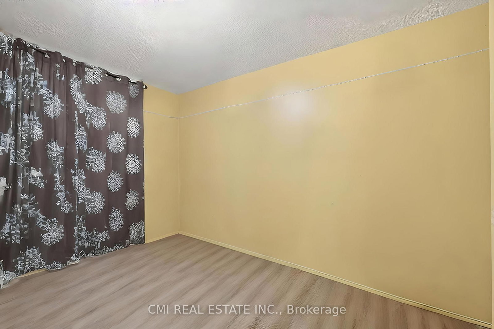 3 Lisa Street, Unit 308 - Photo 31