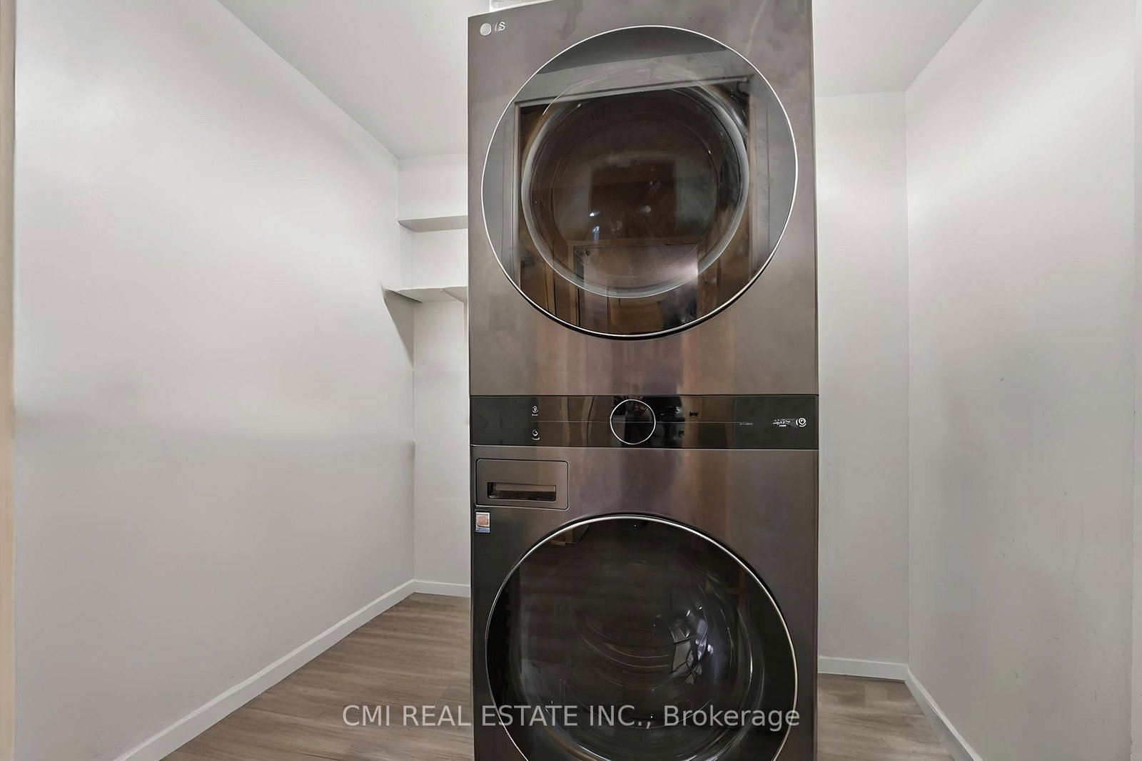 3 Lisa Street, Unit 308 - Photo 33