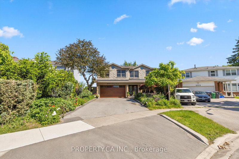 2788 Tallberg Crt, Mississauga, L5J 1T1 | Image 3