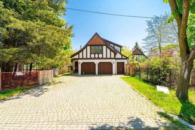 1588 Watersedge Rd, Mississauga, L5J 1A4 | Image 2