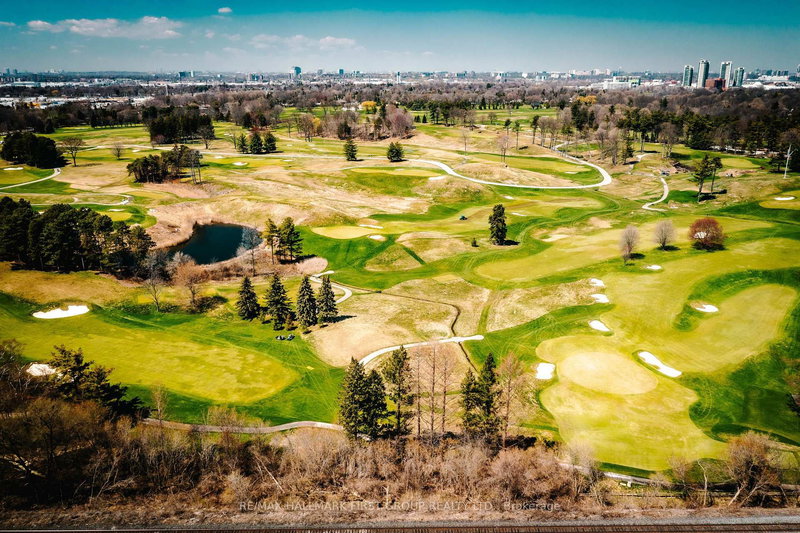 1012 - 1485 Lakeshore Rd E, Mississauga, L5E 3G2 | Image 2