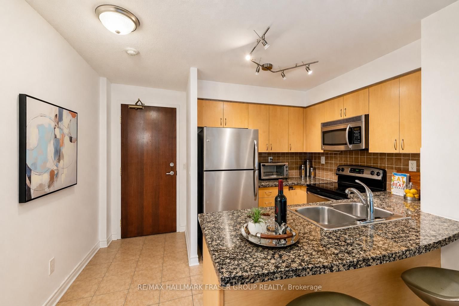 5 Michael Power Place, Unit 905 - Photo 11