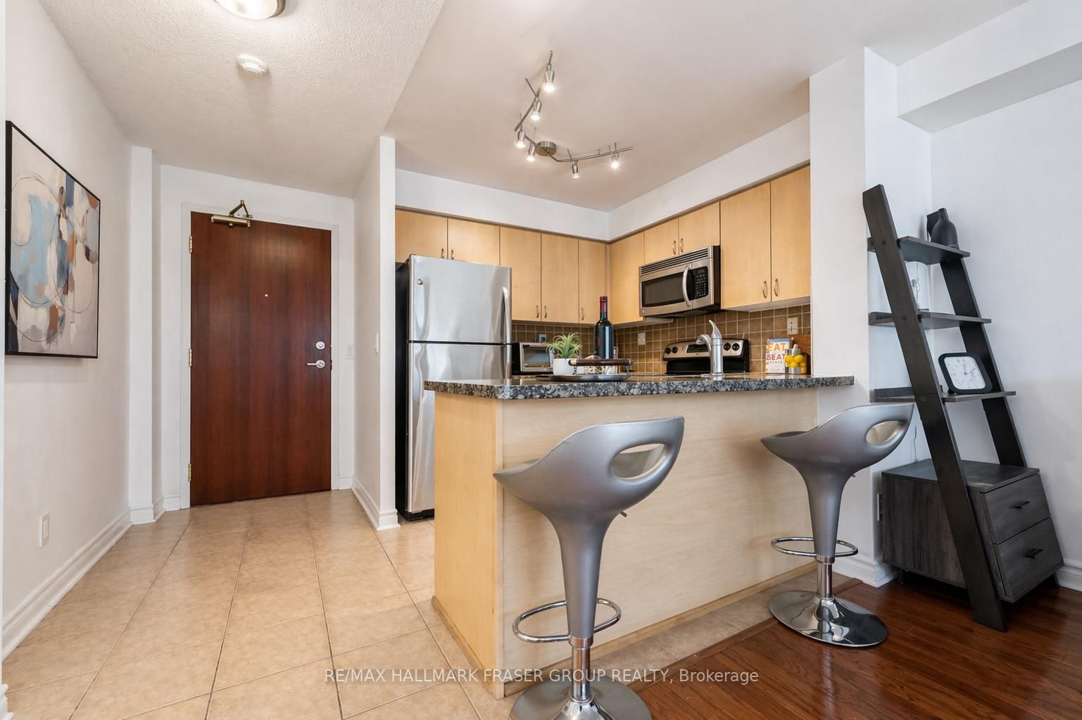 5 Michael Power Place, Unit 905 - Photo 14