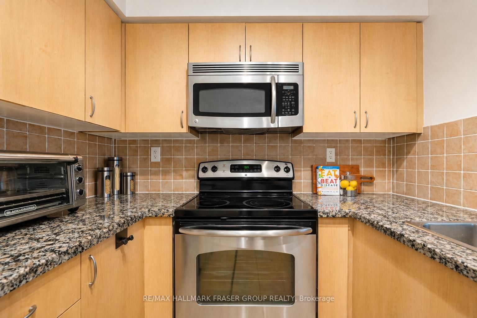 5 Michael Power Place, Unit 905 - Photo 19