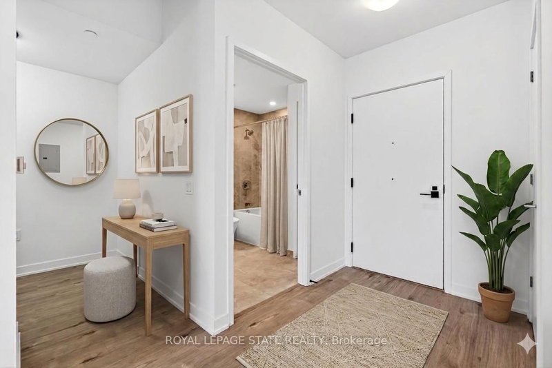 207 - 500 Plains Rd E, Burlington, L7T 2E1 | Image 3