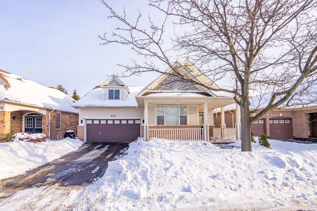 1666 Allan Crescent