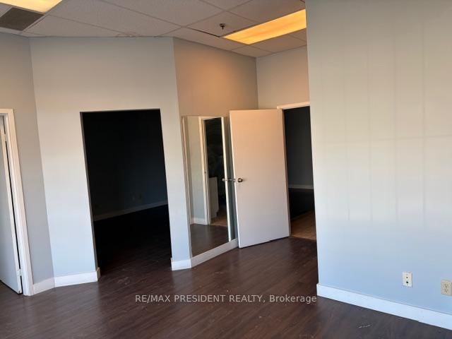 39 - 2500 Williams Pkwy, Brampton, L6S 5M9 | Image 2