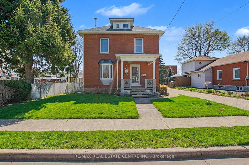 112 Mill St, Milton, L9T 1R9 | Image 2