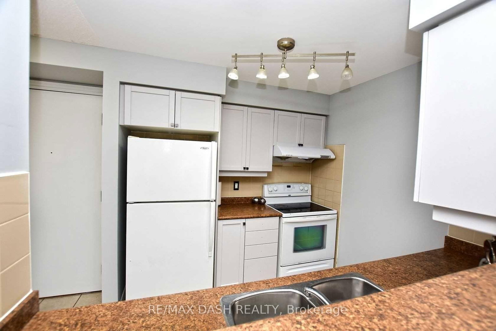 700 Humberwood Boulevard, Unit 2728 - Photo 12