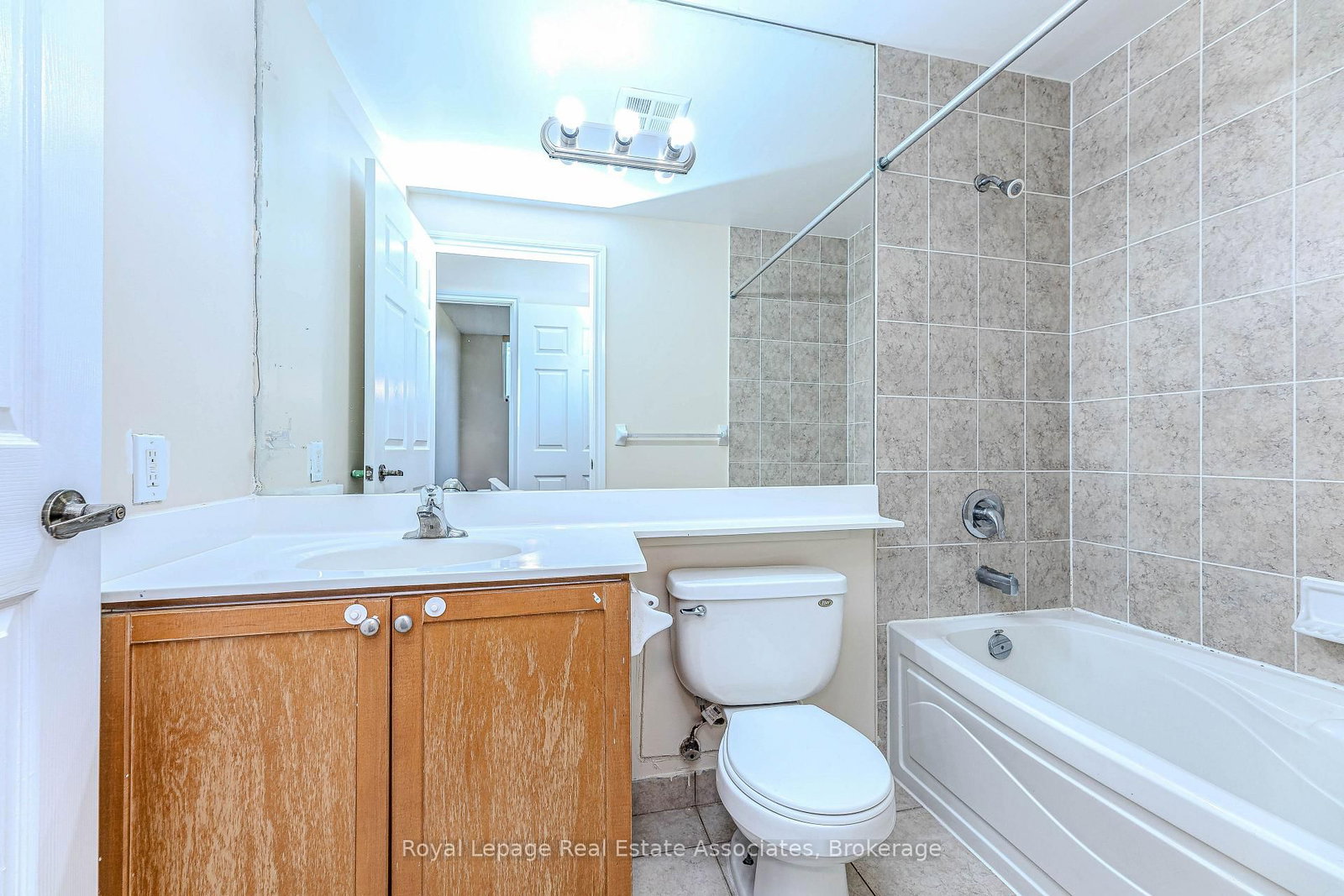 700 Humberwood Boulevard, Unit 128 - Photo 21