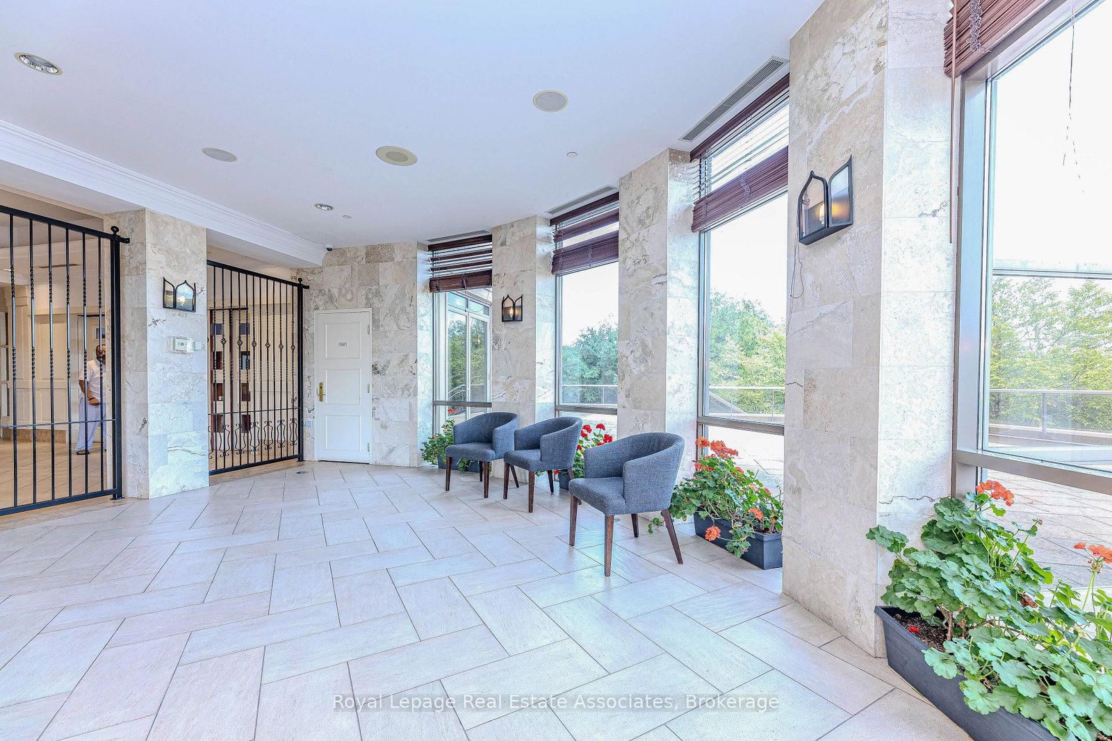 700 Humberwood Boulevard, Unit 128 - Photo 35