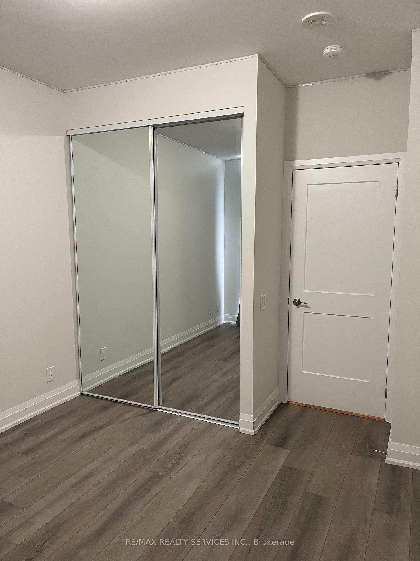 15 Lynch Street, Unit 203 - Photo 17