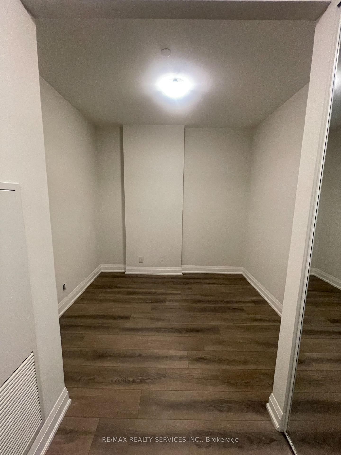 15 Lynch Street, Unit 203 - Photo 18