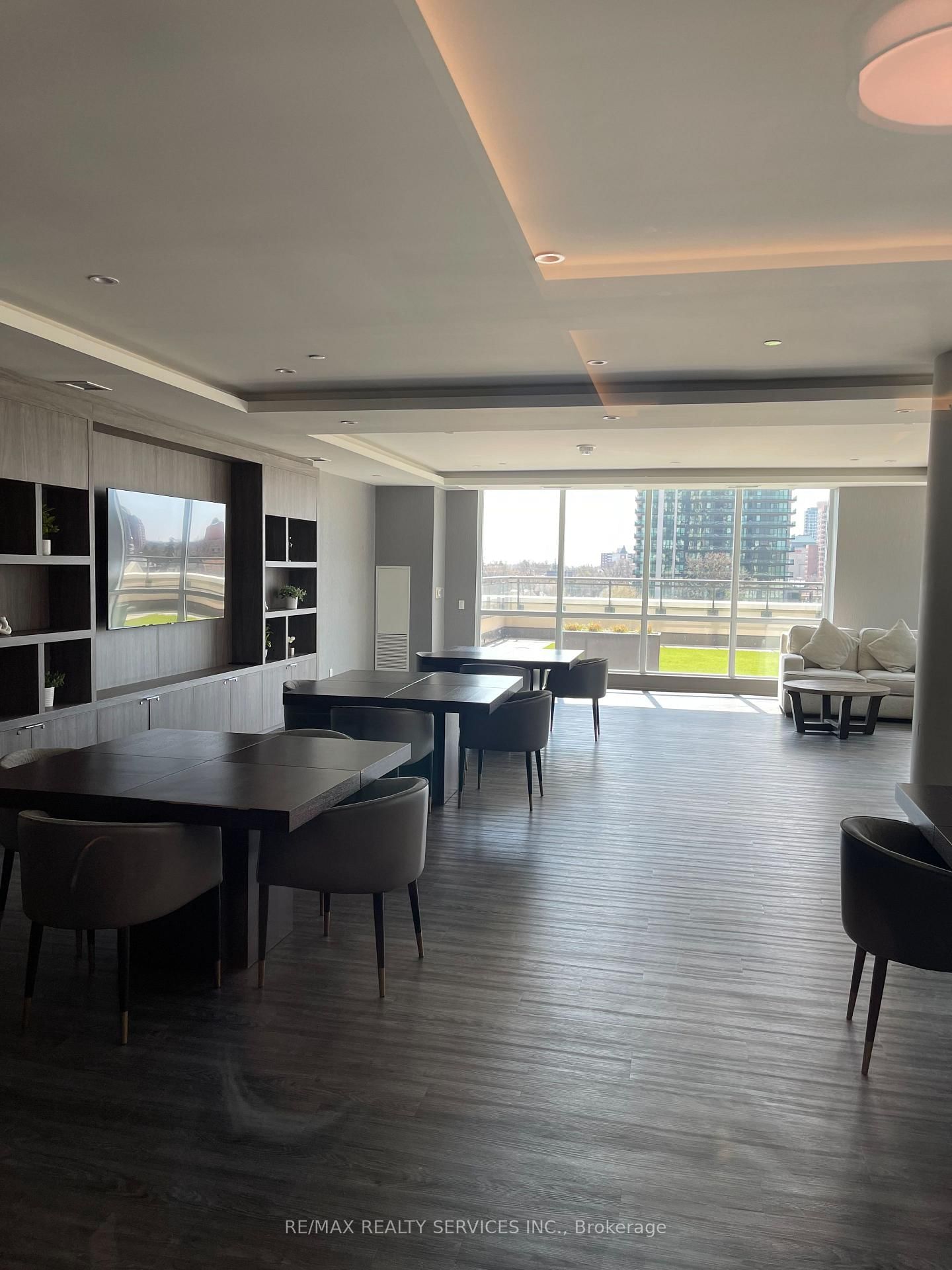 15 Lynch Street, Unit 203 - Photo 25