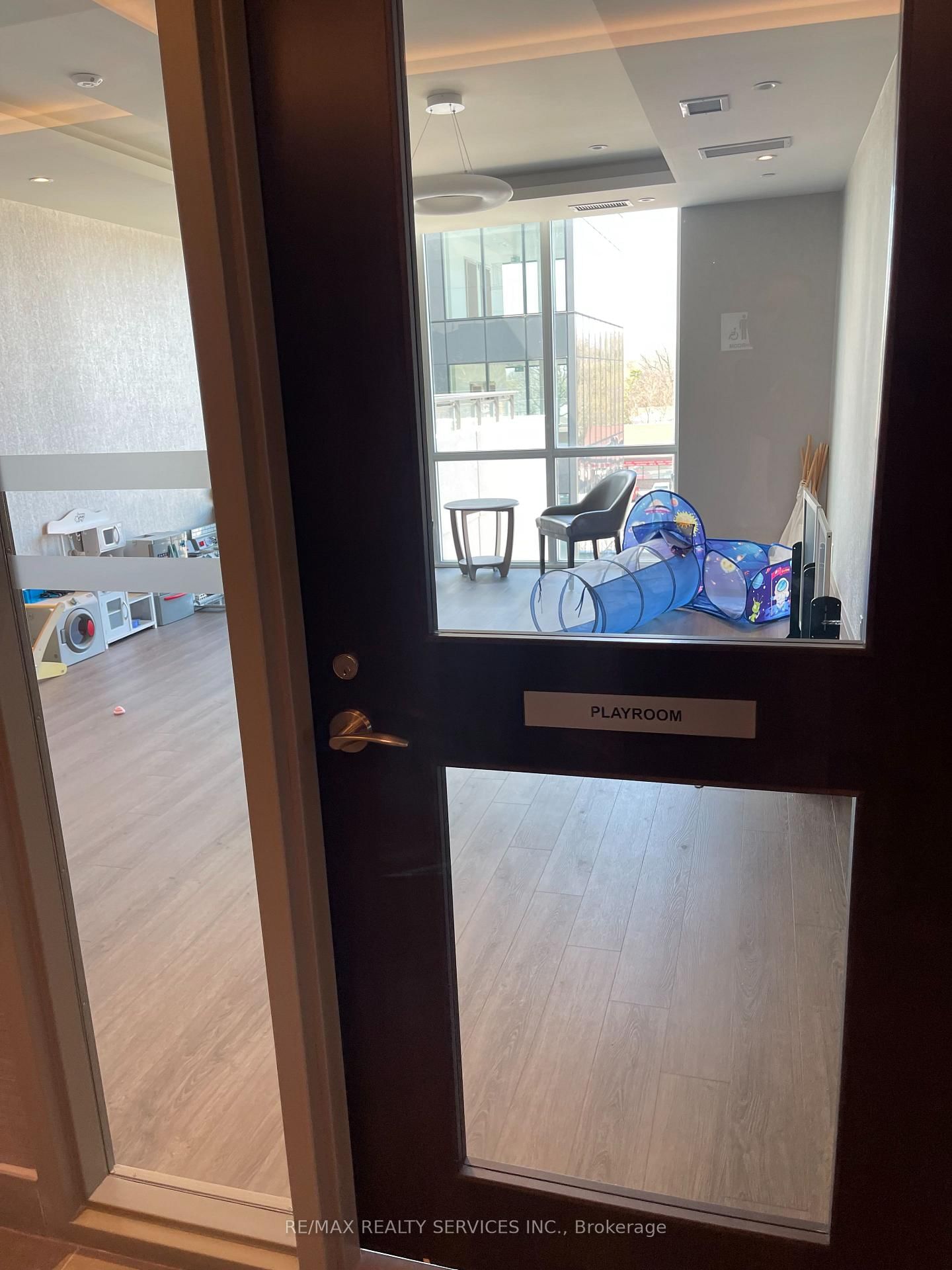 15 Lynch Street, Unit 203 - Photo 26