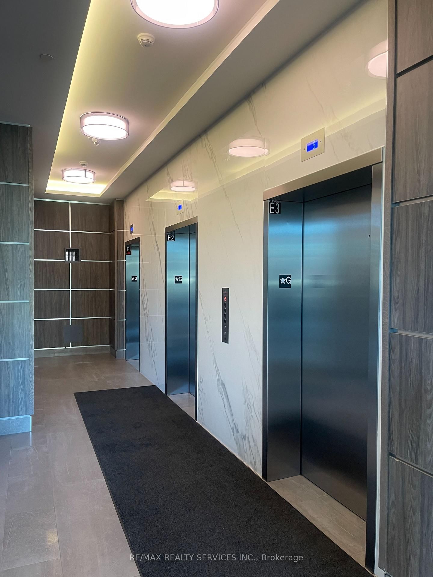 15 Lynch Street, Unit 203 - Photo 5