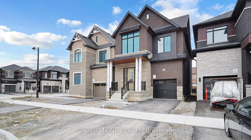 37 Raja St, Brampton, L6P 4R8 | Image 2