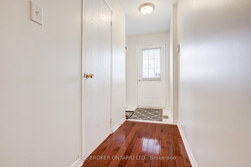 102 - 86 Joymar Dr, Mississauga, L5M 7Z6 | Image 2