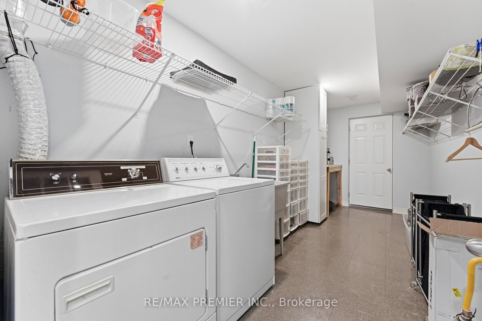 2304 Sovereign Street - Photo 36