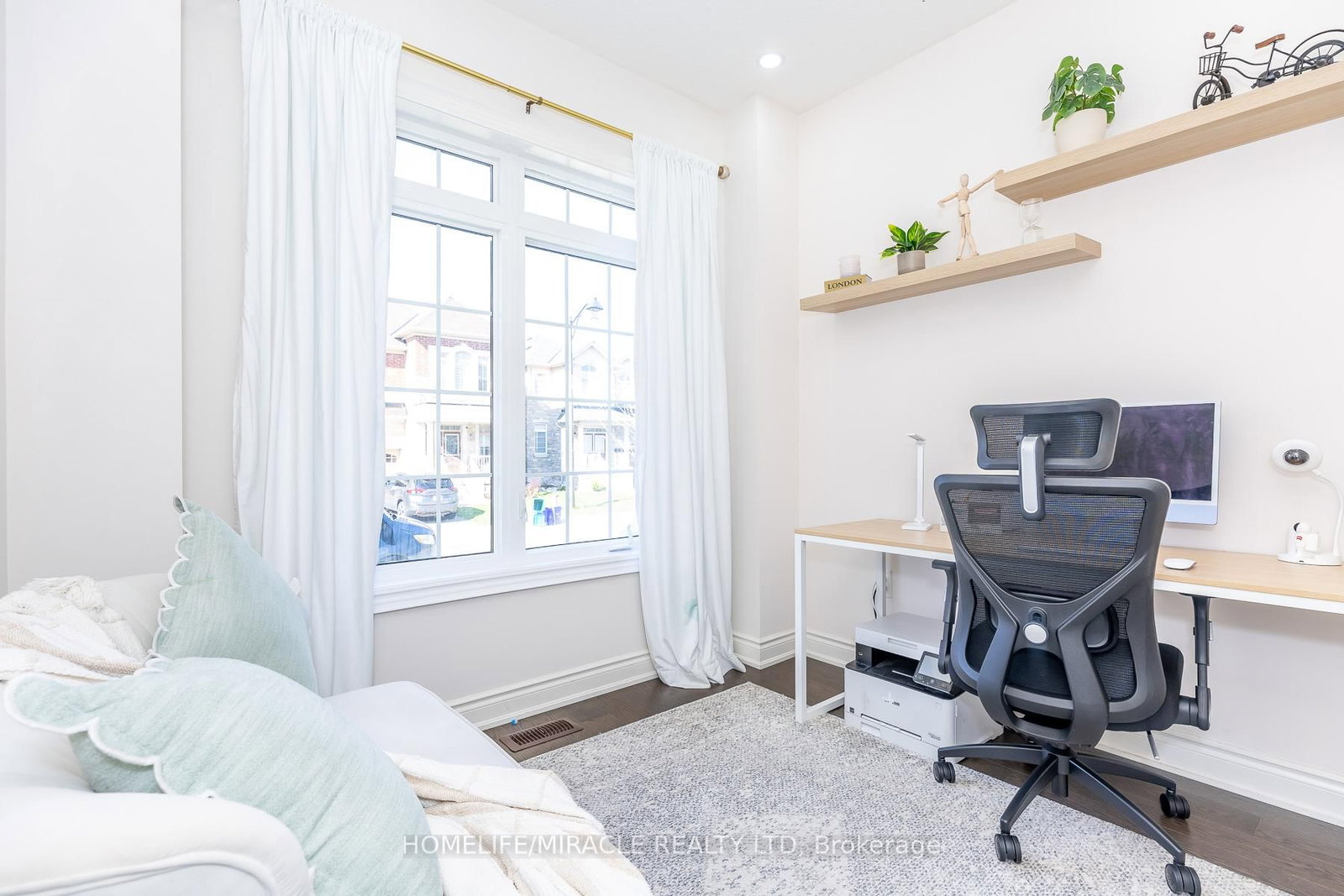 1535 Mendelson Heights - Photo 5