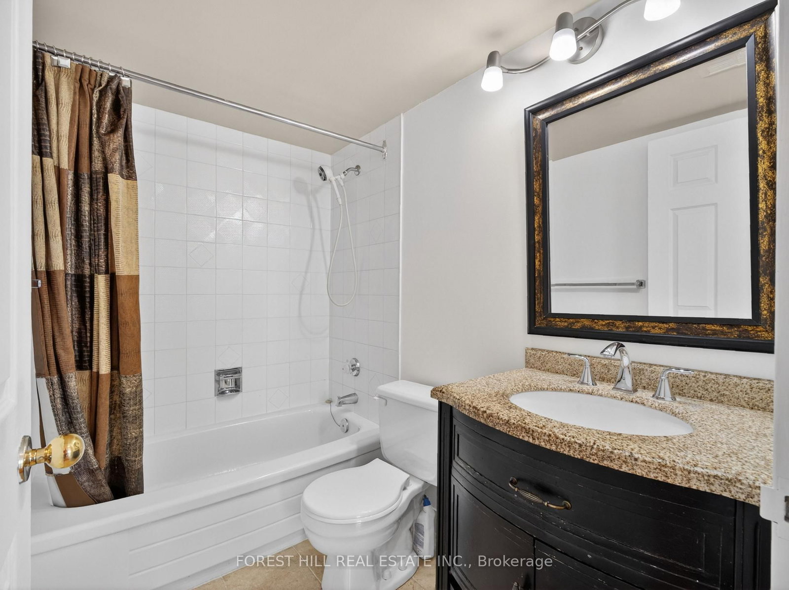 100 County Court Boulevard, Unit 1201 - Photo 23