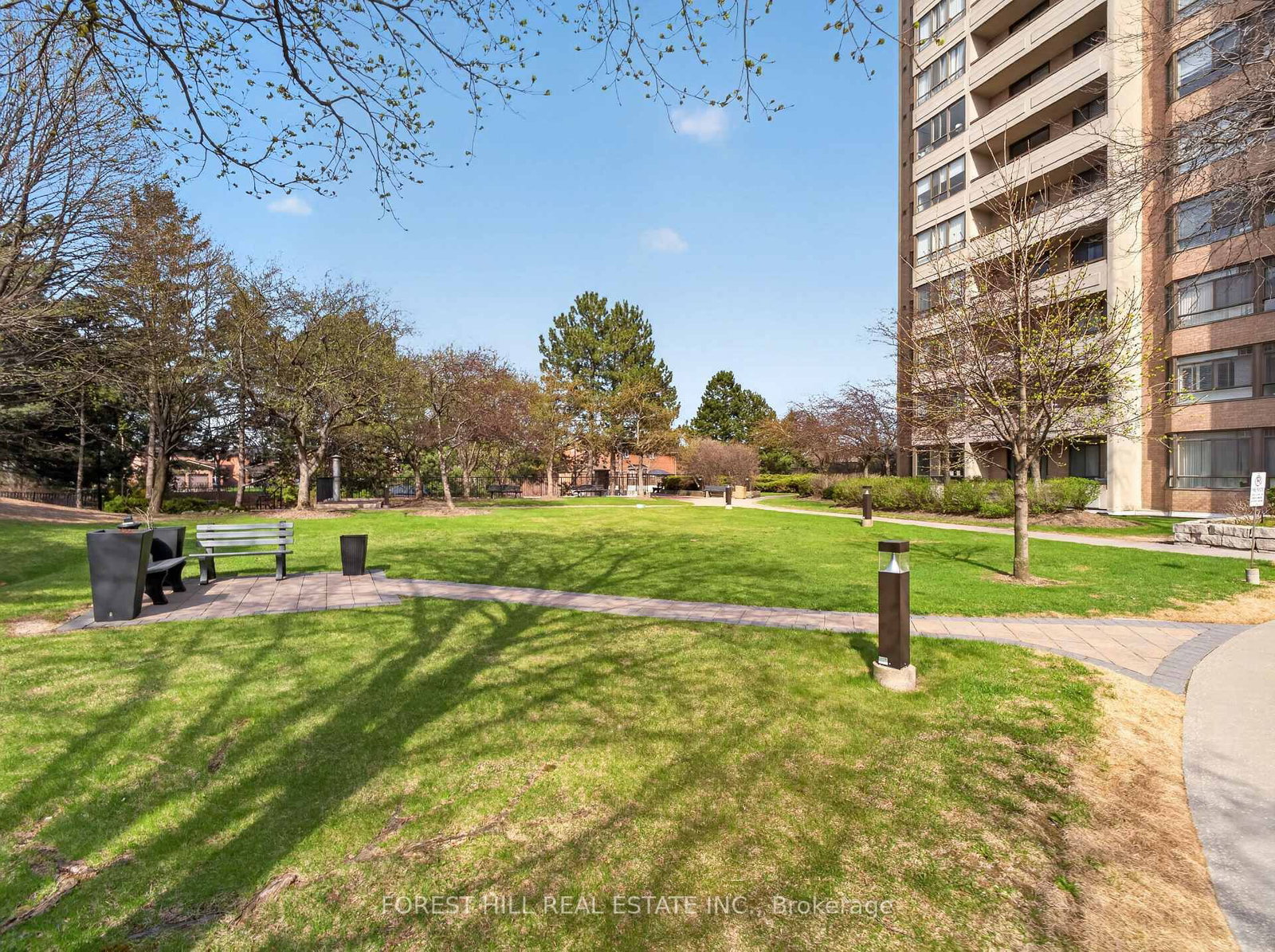 100 County Court Boulevard, Unit 1201 - Photo 33