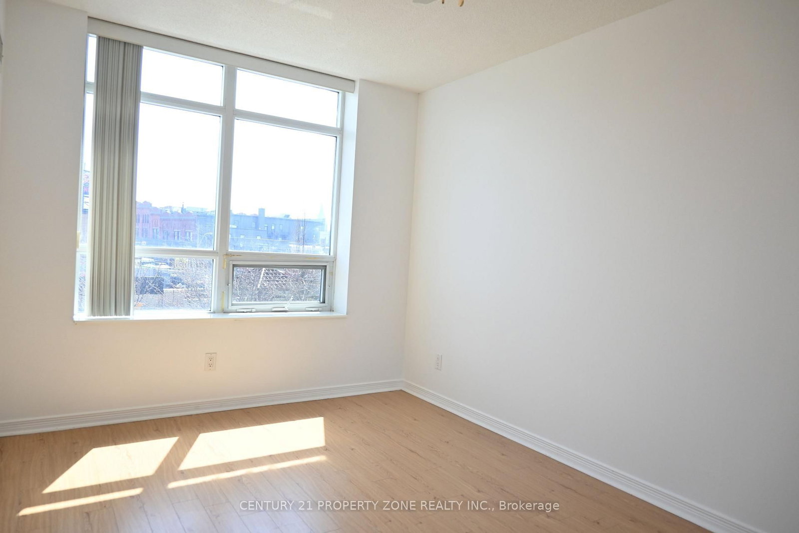 60 Heintzman Street, Unit 215 - Photo 11
