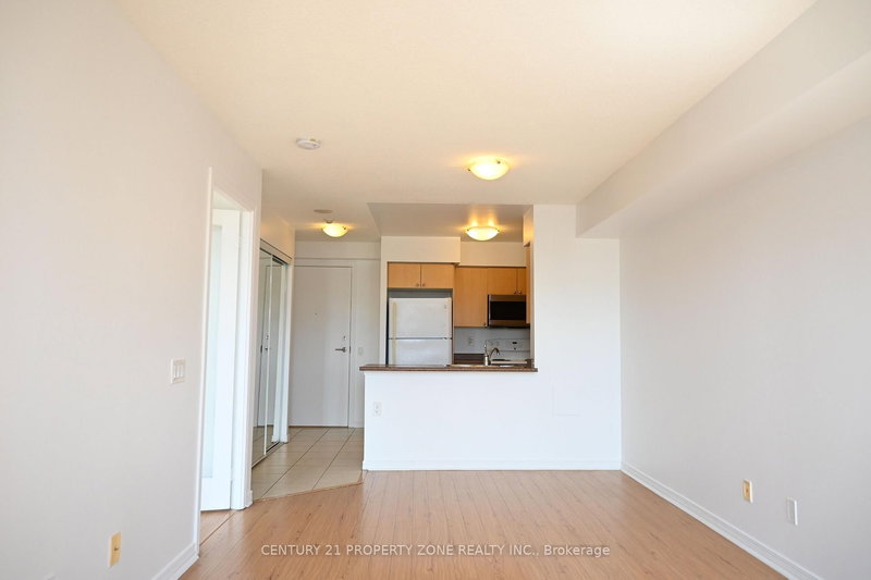 215 - 60 Heintzman St, Toronto, M6P 5A1 | Image 3