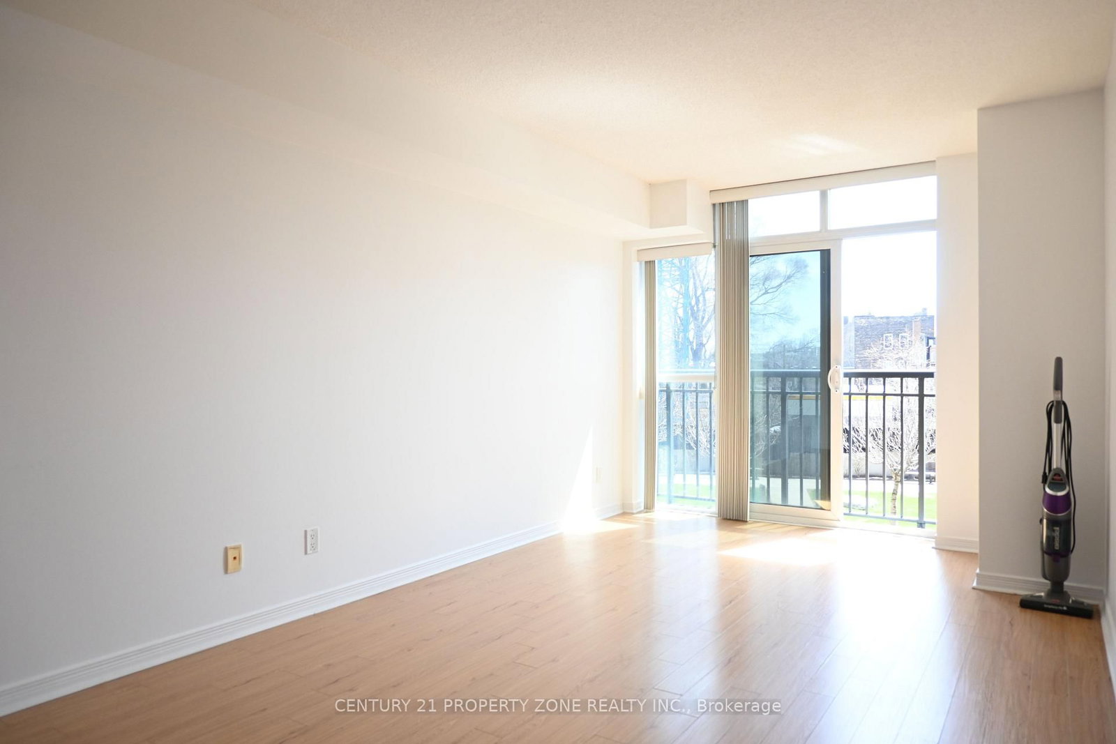 60 Heintzman Street, Unit 215 - Photo 6