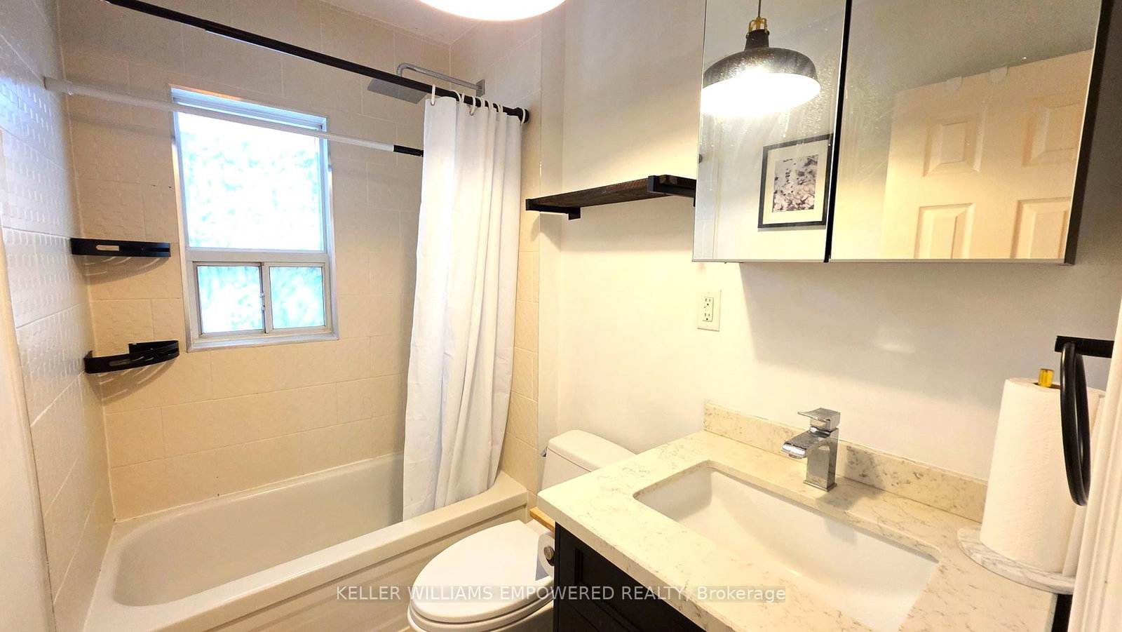 583 Old Weston Road, Unit Main & Upper - Photo 10