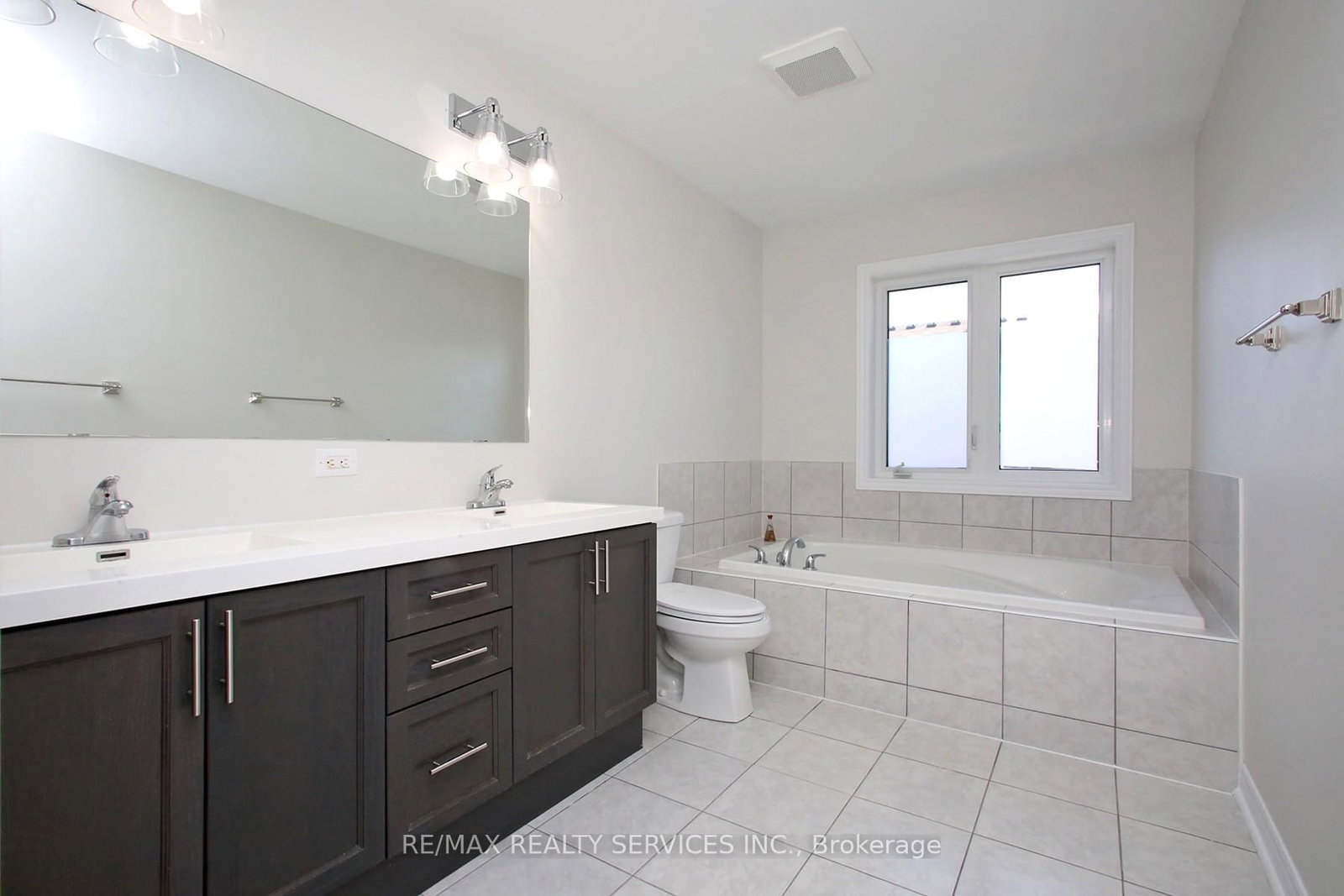 10 Isle Royal Terrace - Photo 12