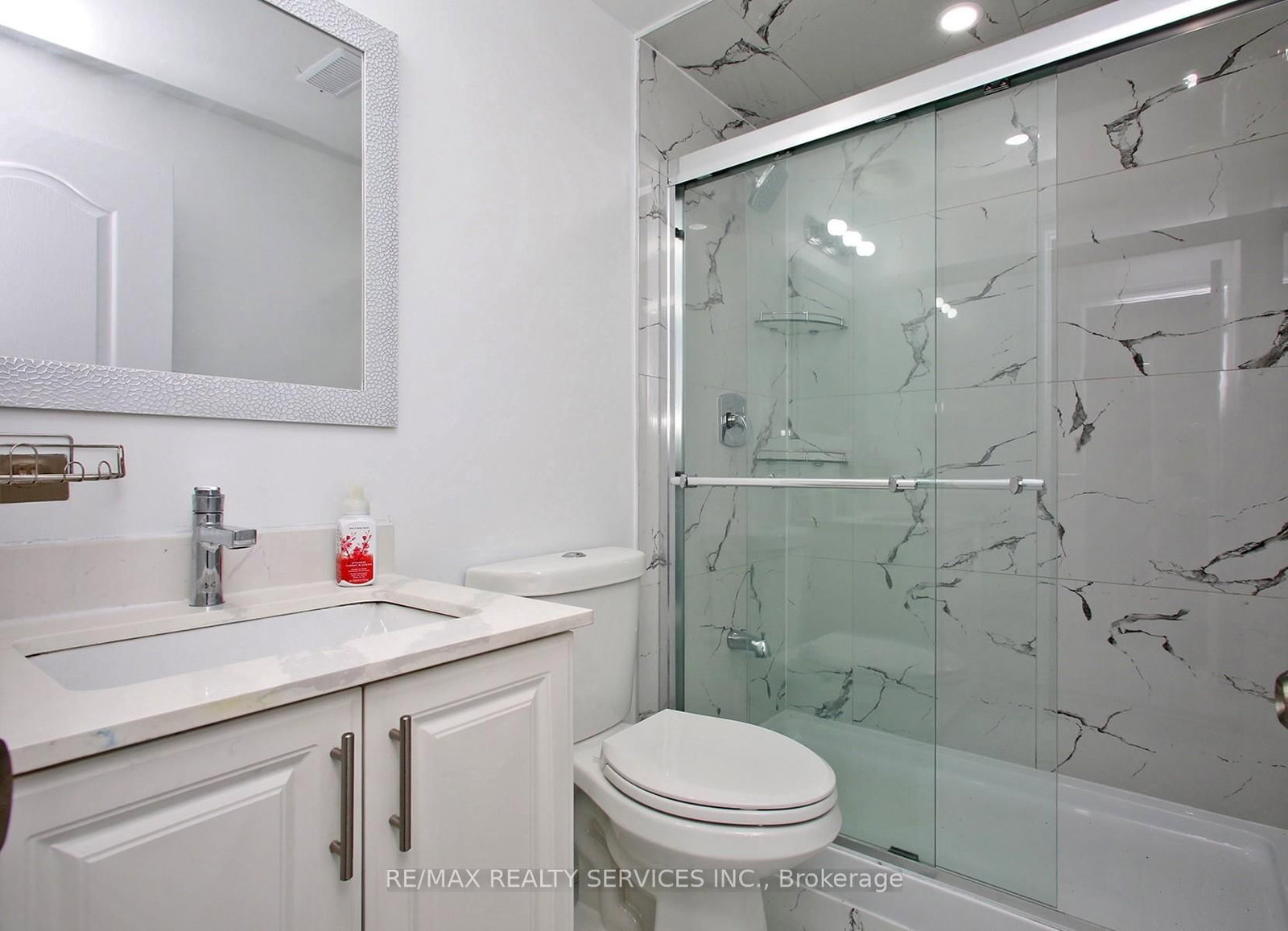 10 Isle Royal Terrace - Photo 22